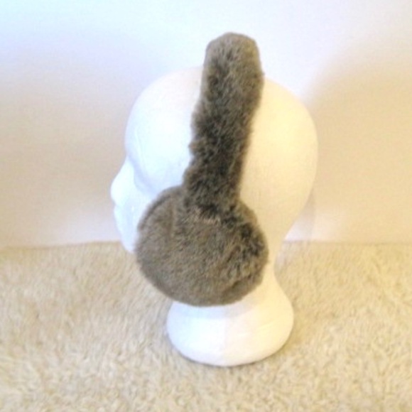 Aspen Faux Fur Ear Muff - Picture 2 of 5